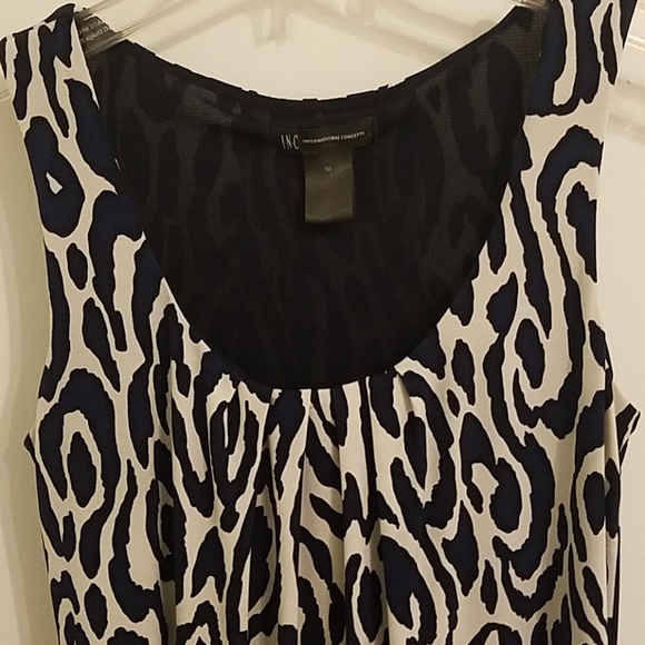 White and navy print dress - Picture 3 of 4